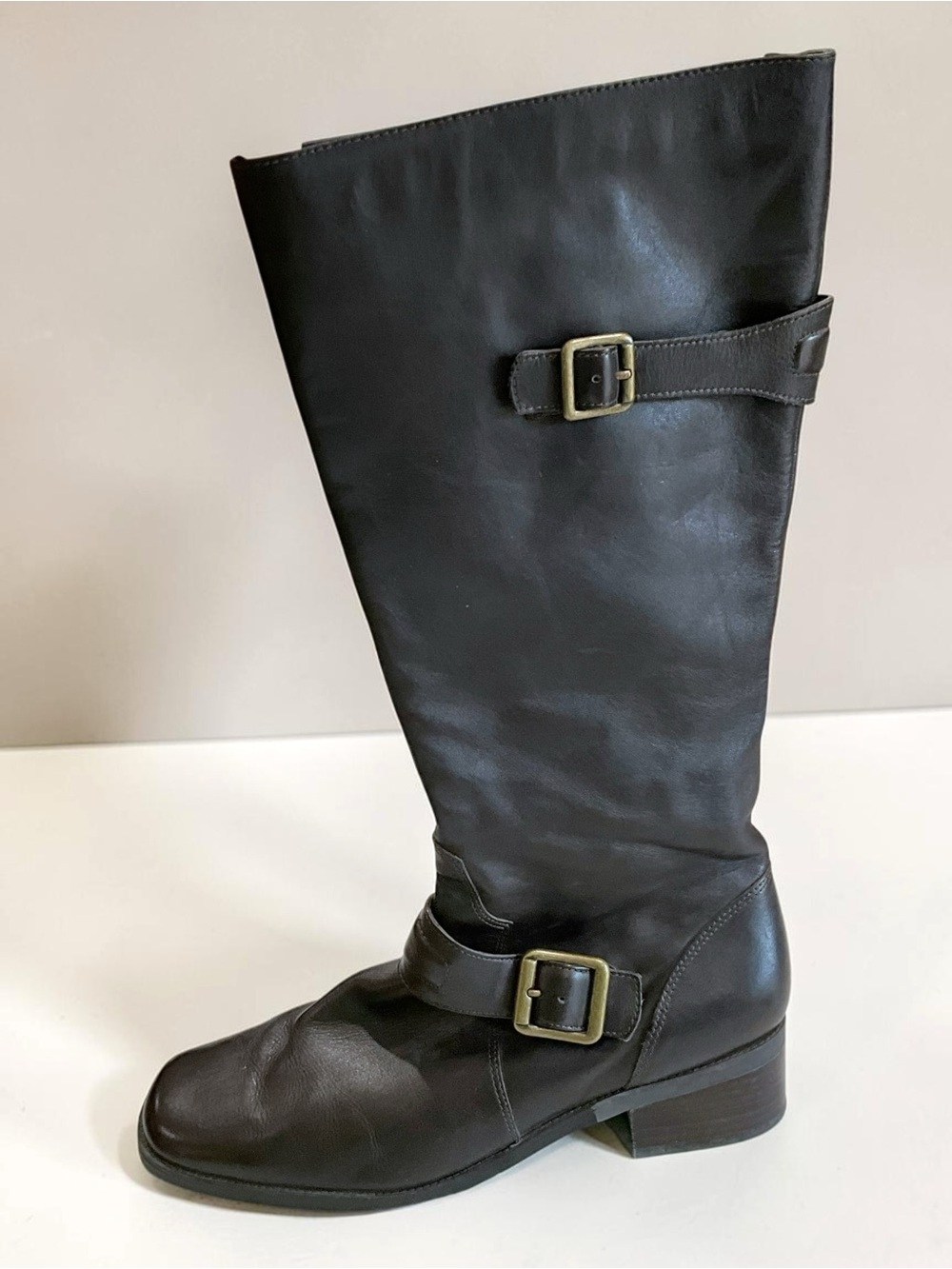 St. John’s Bay Brown Leather Riding Boots Buckle Details Women’s 9M